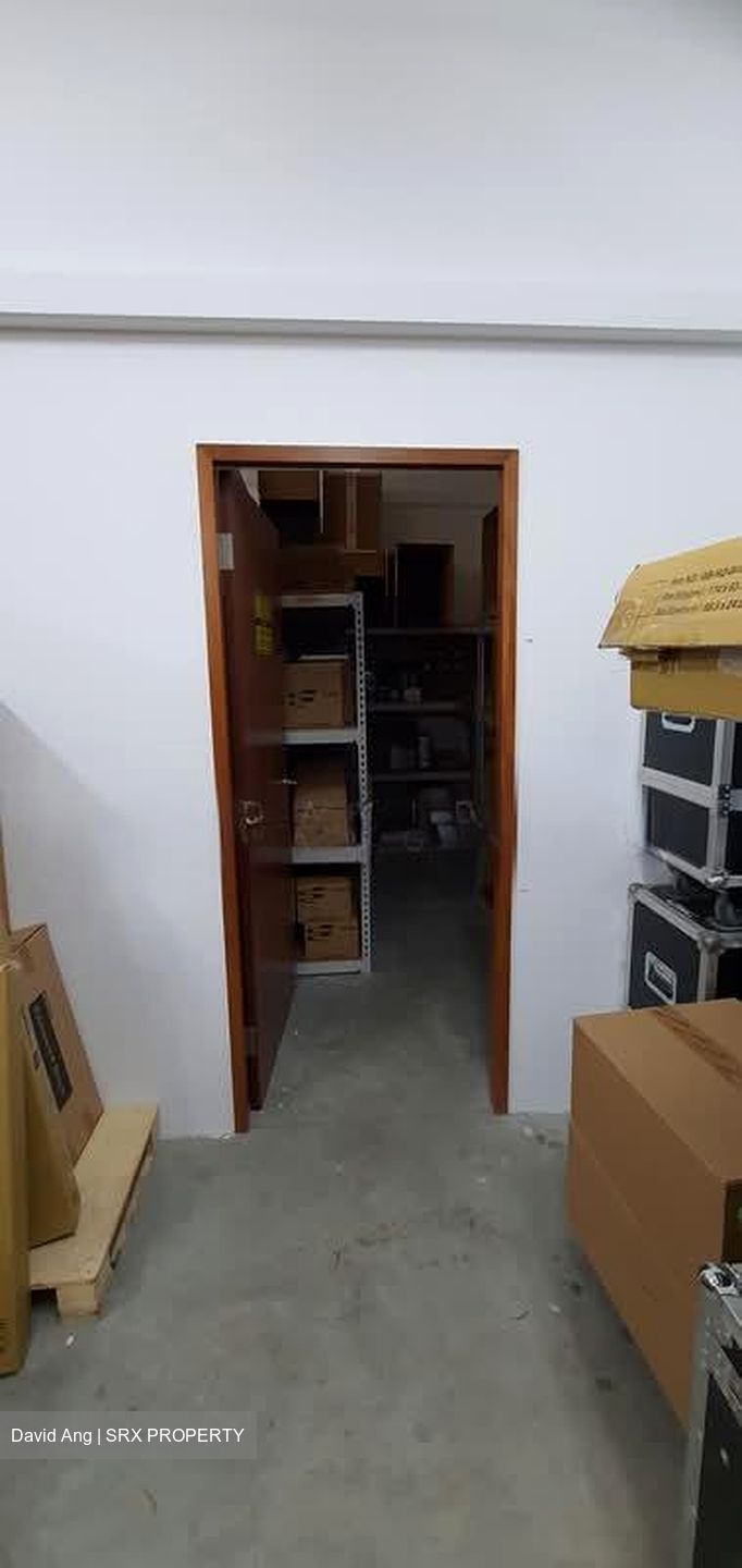 Link@amk (D20), Factory #570954281